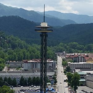 Meet your Posher, Chrissy